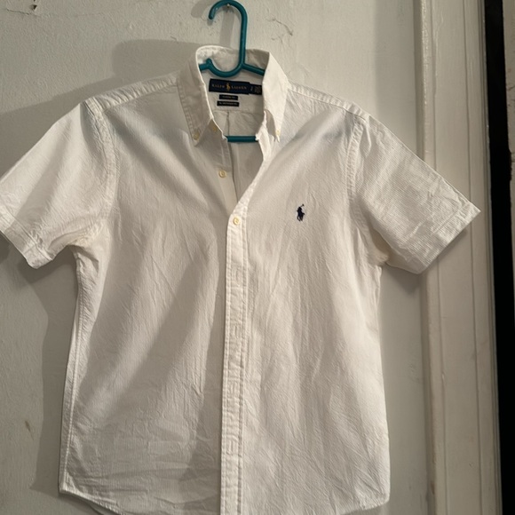 Gently used Ralph Lauren men’s shirt. Classic fit - Picture 6 of 7